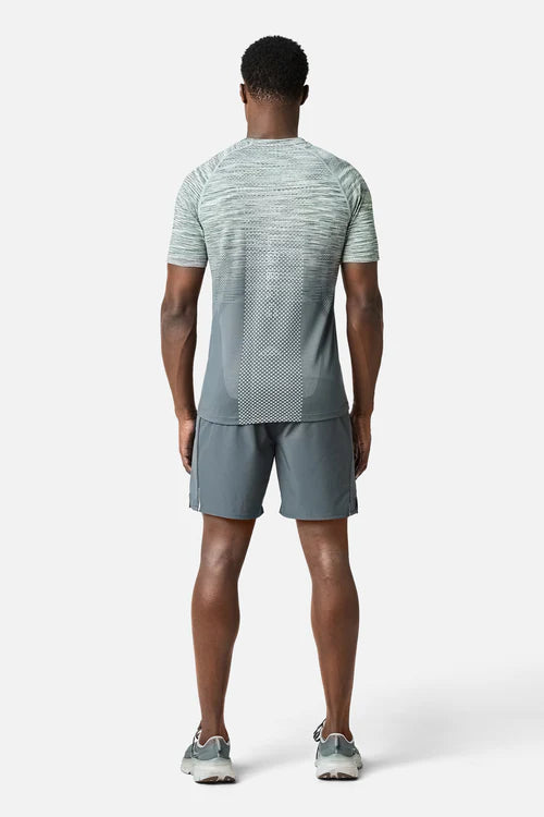 Apex Seamless Essentials 2.0 Twinset